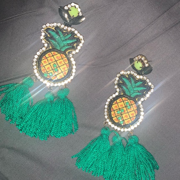 Beaded Rhinestone Pineapple Tassel Earrings - NEW - Handmade + GORGEOUS - Picture 2 of 3